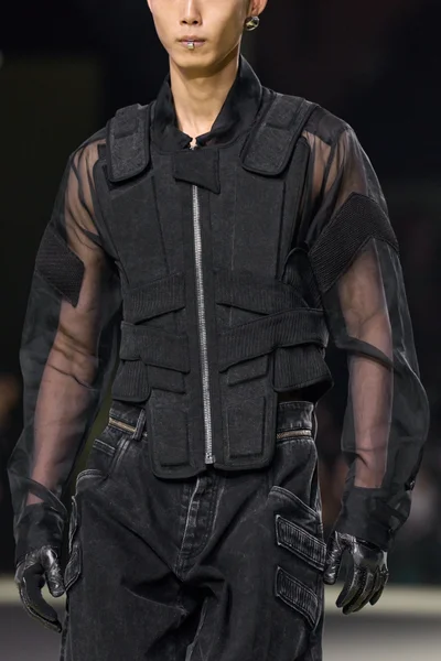 Look 143